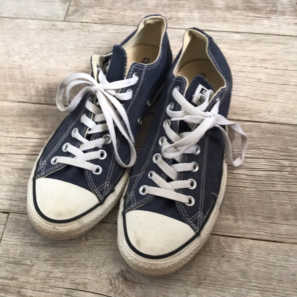 Navy converse
